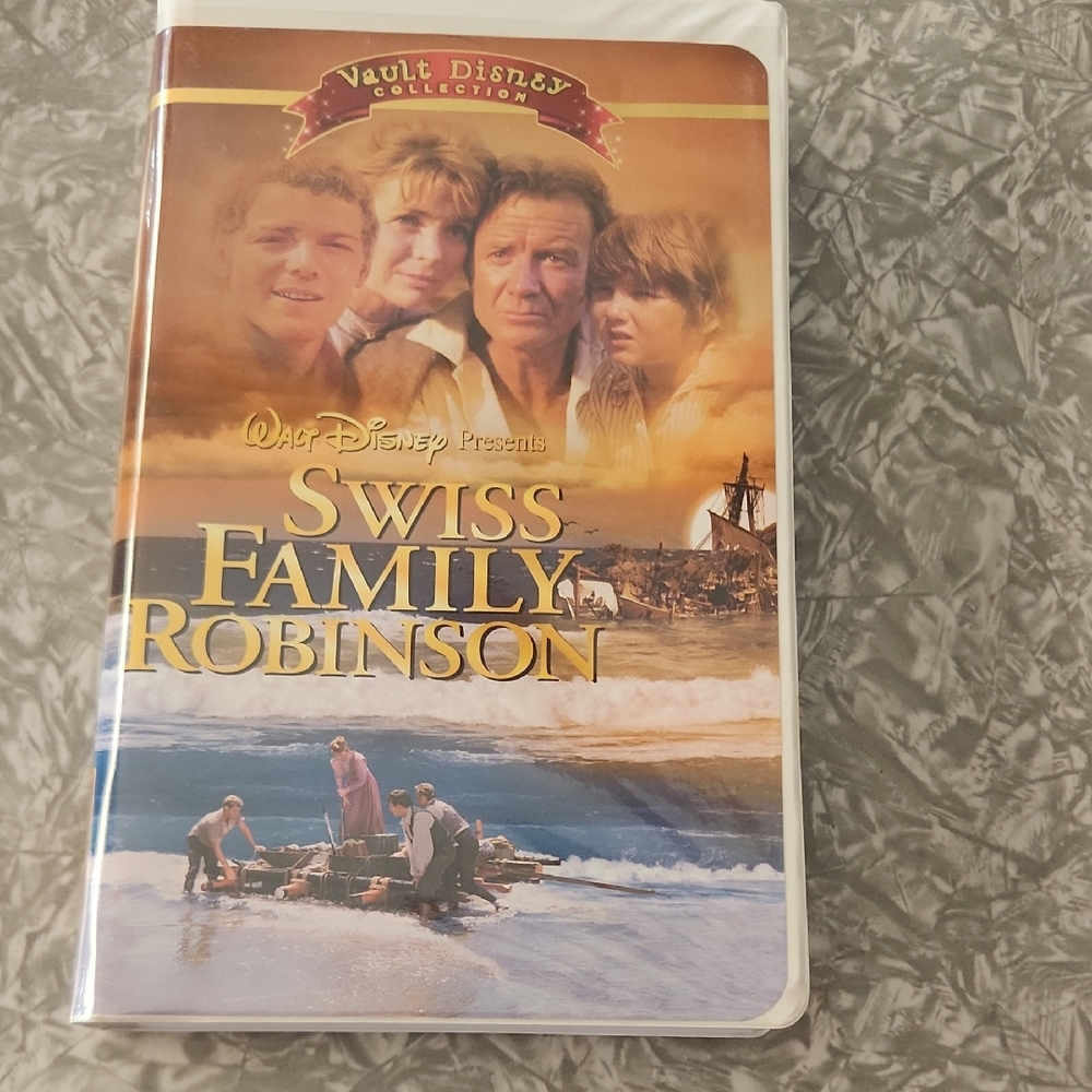 Disney Swiss Family Robinson DVD - Gold and Blue Cover